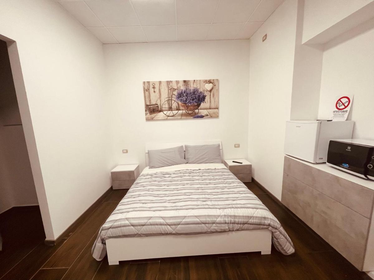Maura'S B&B Gallarate Exterior foto
