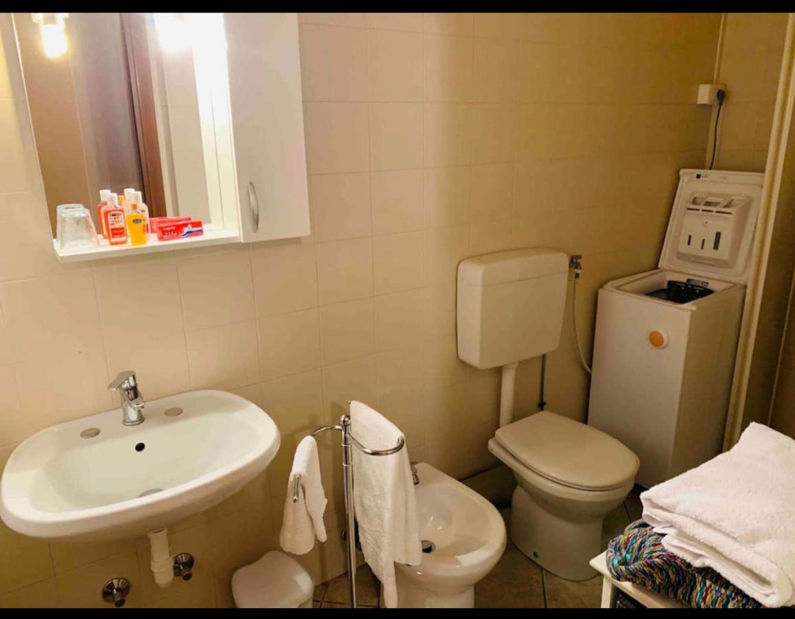 Maura'S B&B Gallarate Exterior foto